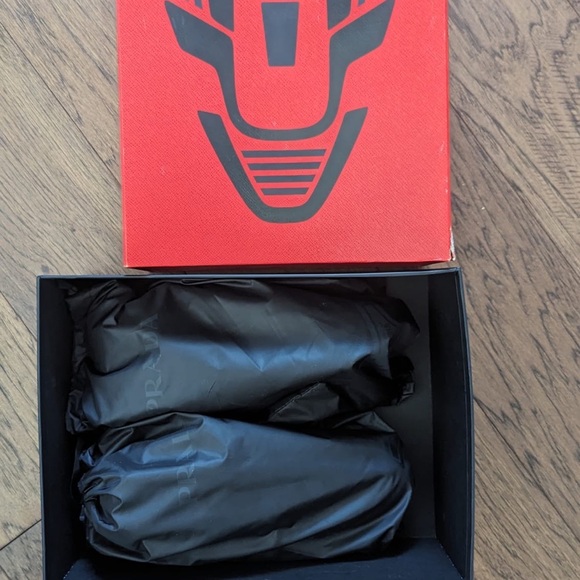 Prada cloudbust thunder sneakers, Men’s size 8 - Picture 3 of 5